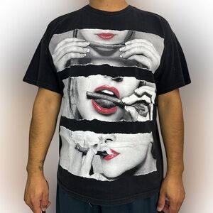 Graphic Women’s T-Shirt with Blunt Rolling Design